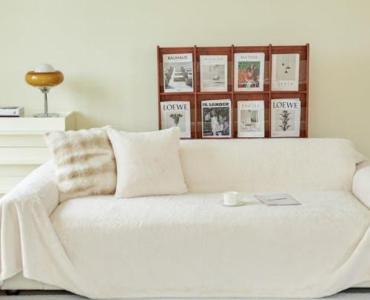 Świeża kanapa bez chemii: domowe triki na zneutralizowanie nieprzyjemnych zapachów