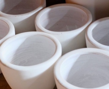 Łazienka z duszą: jak zaaranżować wnętrze z ręcznie robioną ceramiką glinianą – pomysły i praktyczne triki